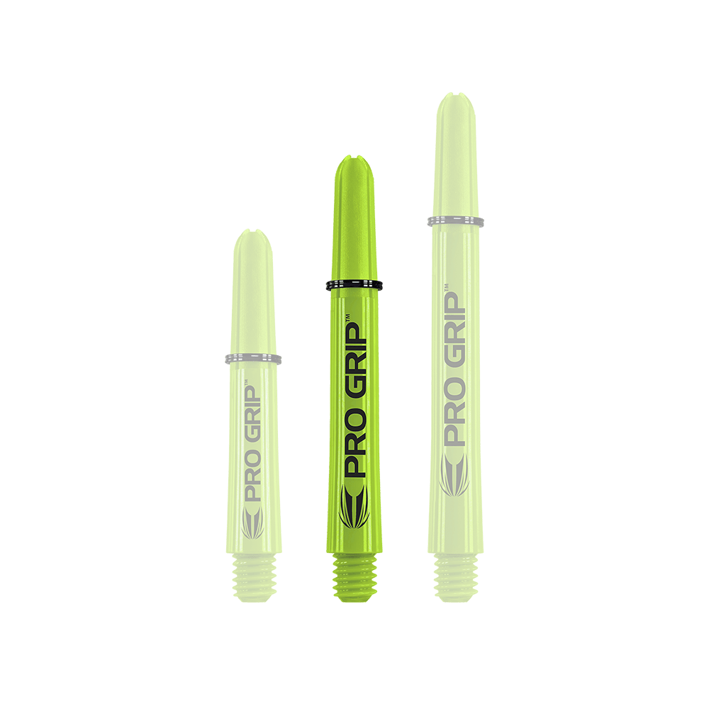 Varillas Target Pro Grip - 3 juegos - Verde lima Auf dem Bild sind drei limegrüne Pro Grip Dartschäfte in unterschiedlichen Längen zu sehen. Sie stehen nebeneinander und tragen alle den Schriftzug "PRO GRIP".