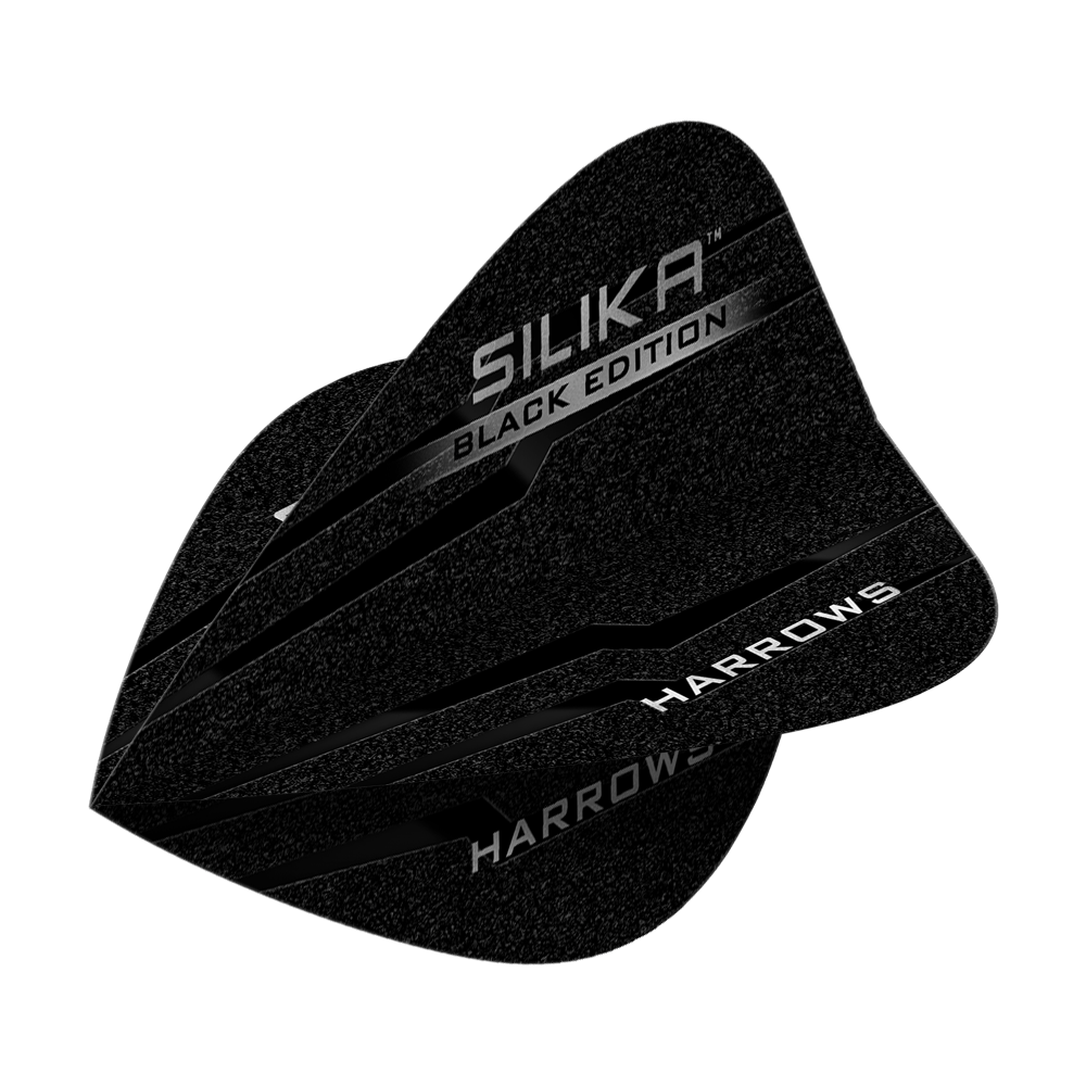 Vuelos de cometa Harrows Silika Black Edition Das Bild zeigt die Harrows Silika Black-Edition Kite Flights. Die Flights sind schwarz mit silberner Schrift und haben ein modernes Design.