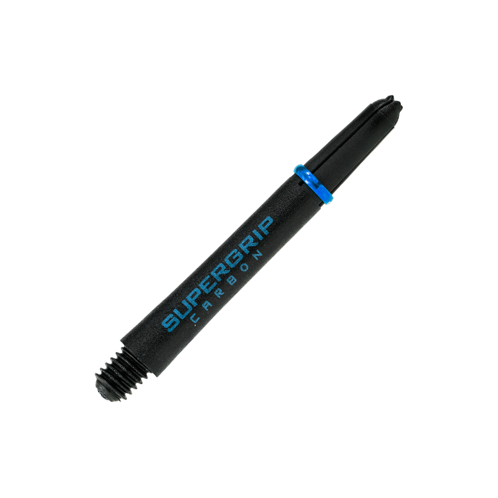 HR364_Harrows_Supergrip_Carbon_Shafts_Aqua_40mm_2 Dies ist ein Harrows Supergrip Carbon Shaft in der Farbe Aqua. Der Schaft ist schwarz mit blauer Aufschrift und einem blauen Ring.