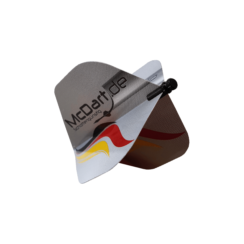 607_Alu_Flightschoner_Schwarz_2 Auf dem Bild ist der Alu Flightschoner abgebildet, ein Zubehörteil für Dartpfeile. Er schützt die Dart-Flights und trägt das Logo "McDart.de" sowie ein Muster in den Farben Schwarz, Rot und Gelb.