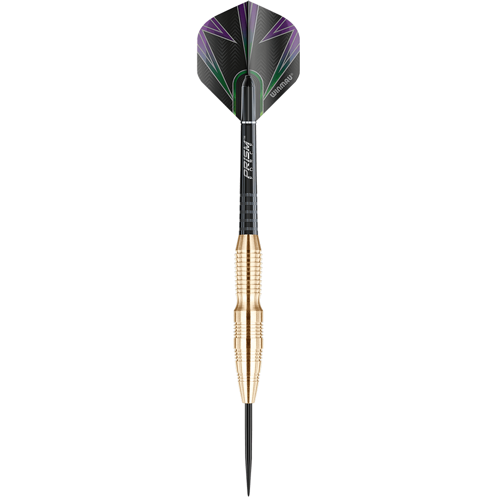 1224_Winmau_Simon_Whitlock_Brass_Steeldarts_1C5xuuCdsfzTQN Das Bild zeigt einen Winmau Simon Whitlock Brass Steeldart. Der Dart hat einen goldfarbenen, geriffelten Schaft und schwarze Flights mit lila und grünen Akzenten.