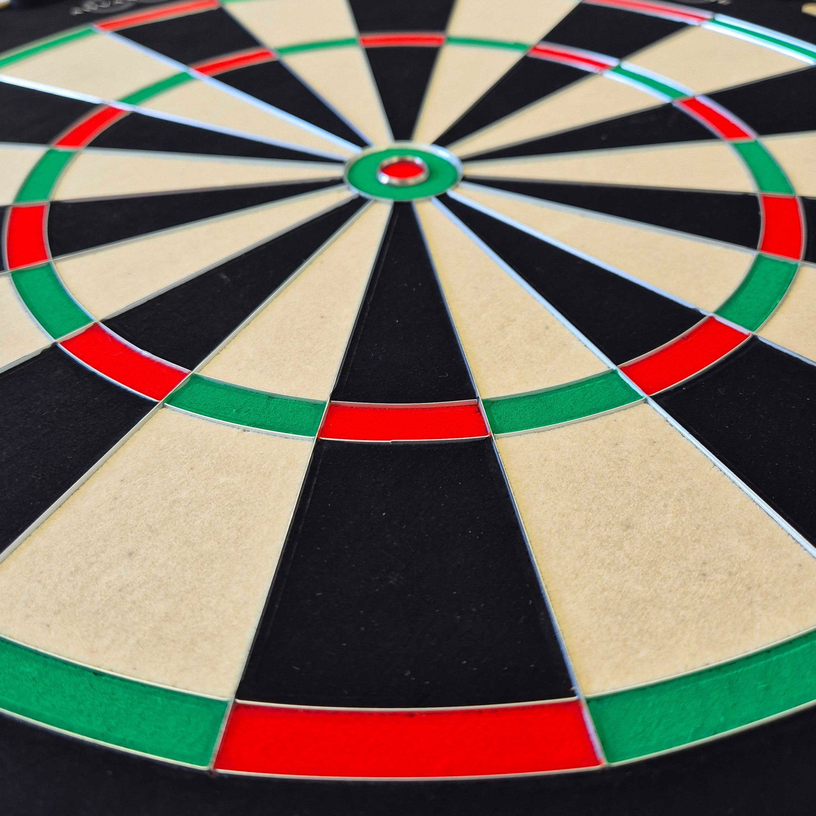 Diana de acero Bulls NL Advantage 8 Abgebildet ist das Bulls NL Advantage 8 Steeldartboard. Das Dartboard bietet professionelle Qualität für das Dartspiel.