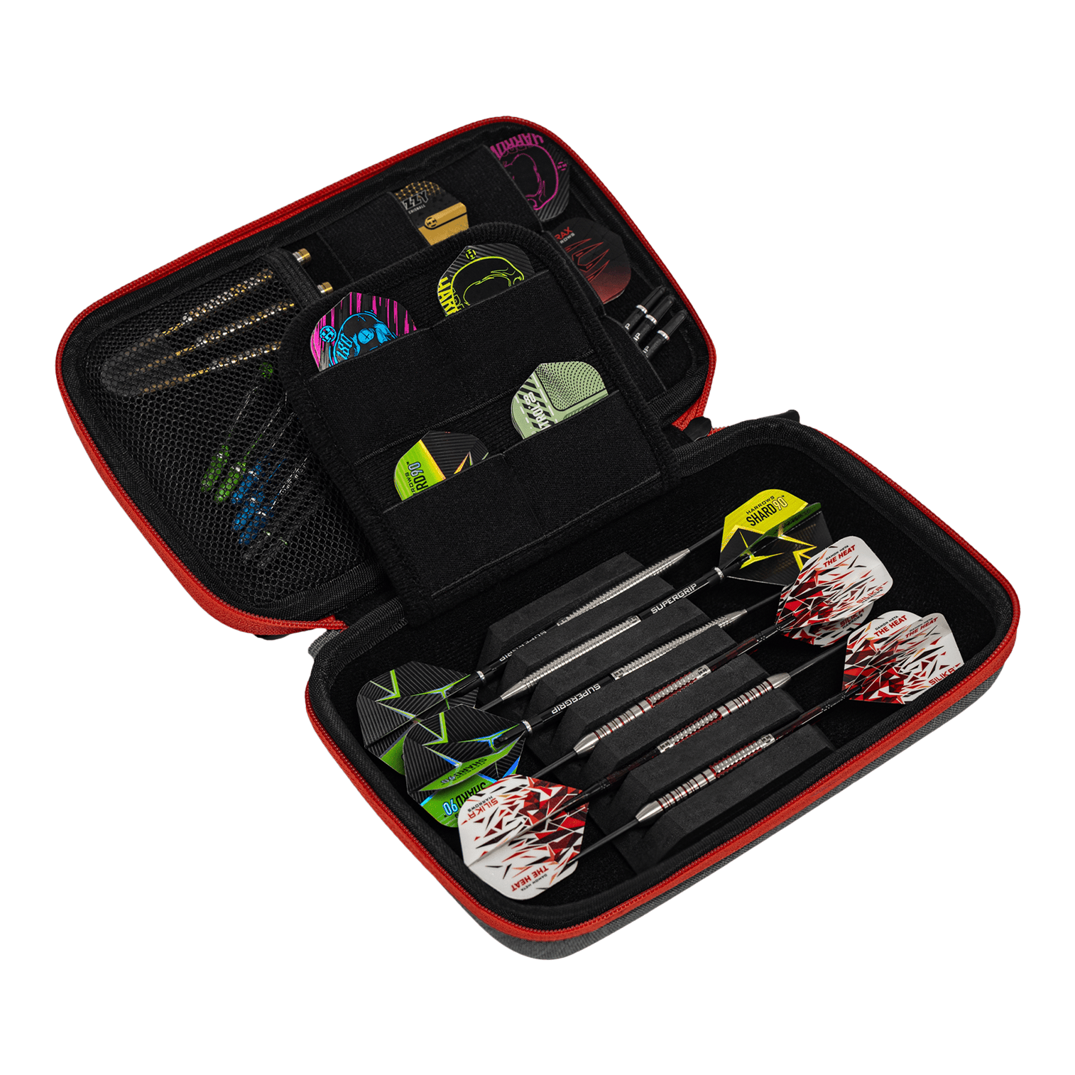 Cartera para dardos Harrows Smart Case XL In diesem Bild ist ein offenes Dart-Etui zu sehen, das mehrere Darts und Zubehörteile enthält. Das Etui ist schwarz mit rotem Rand und bietet verschiedene Fächer für Flights und Ersatzteile.
