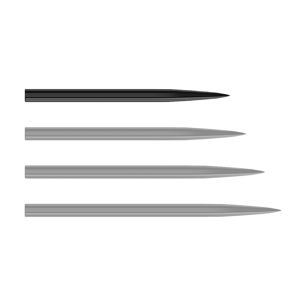 Puntas de dardos de acero Harrows - negras Auf dem Bild sind vier schwarze Steeldartspitzen zu sehen, die nebeneinander liegen. Sie sind schlank und jeweils an einem Ende spitz zulaufend.