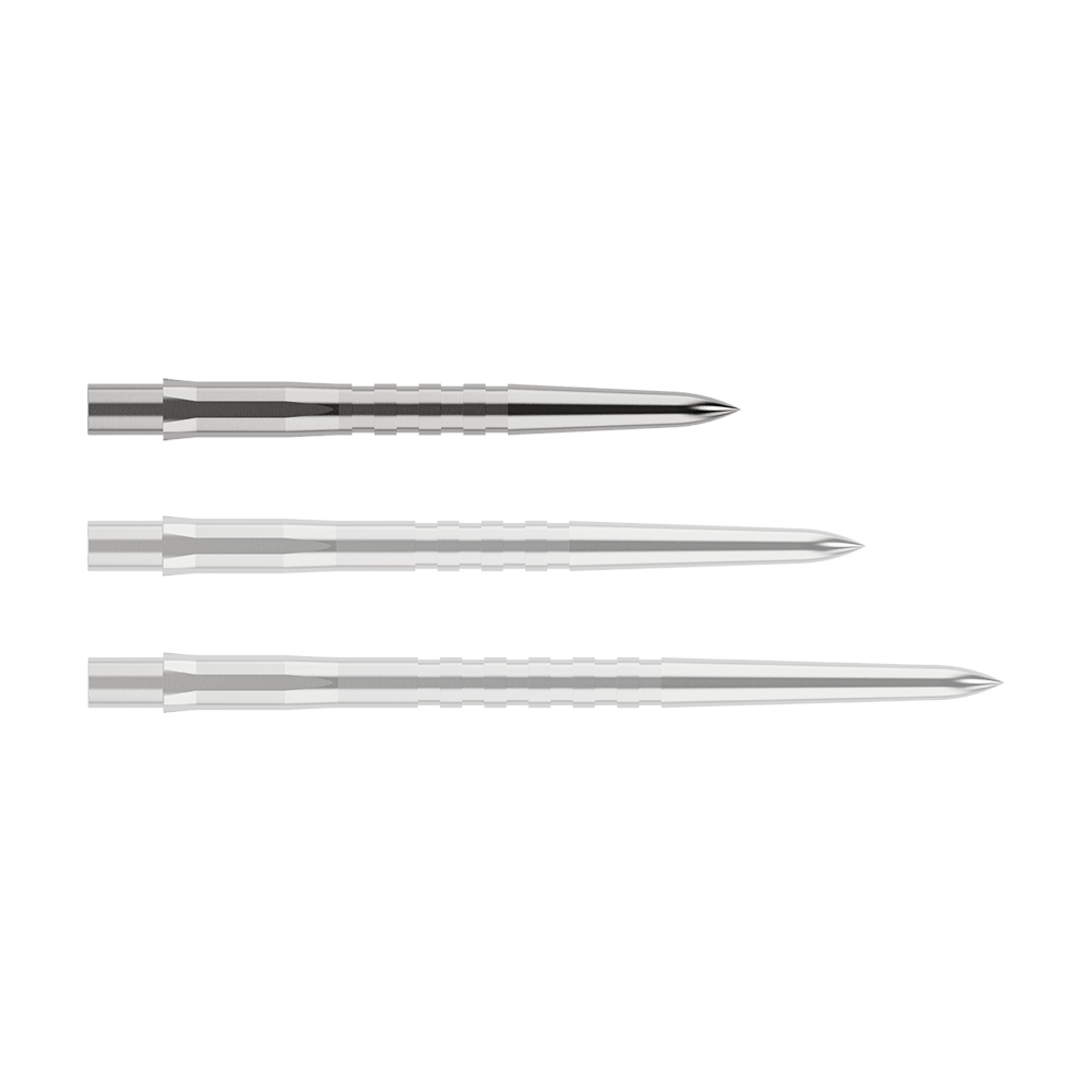 Puntas de dardos Mission Caliburn EVO - Ranuradas - Plateadas Das Bild zeigt drei silberne, gerillte Spitzen für Steeldarts in unterschiedlichen Längen. Sie sind nebeneinander auf einem weißen Hintergrund angeordnet.
