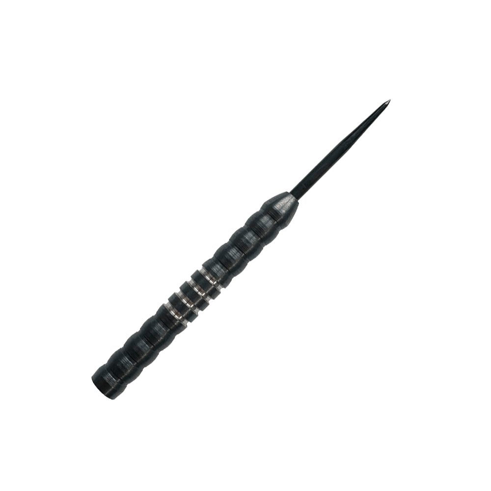 Barriles de dardos de acero McDart Midnight V1 Das Bild zeigt einen McDart Midnight V1 Steeldart Barrel. Der Barrel ist schwarz mit silbernen Ringen und hat eine strukturierte Oberfläche für besseren Halt.