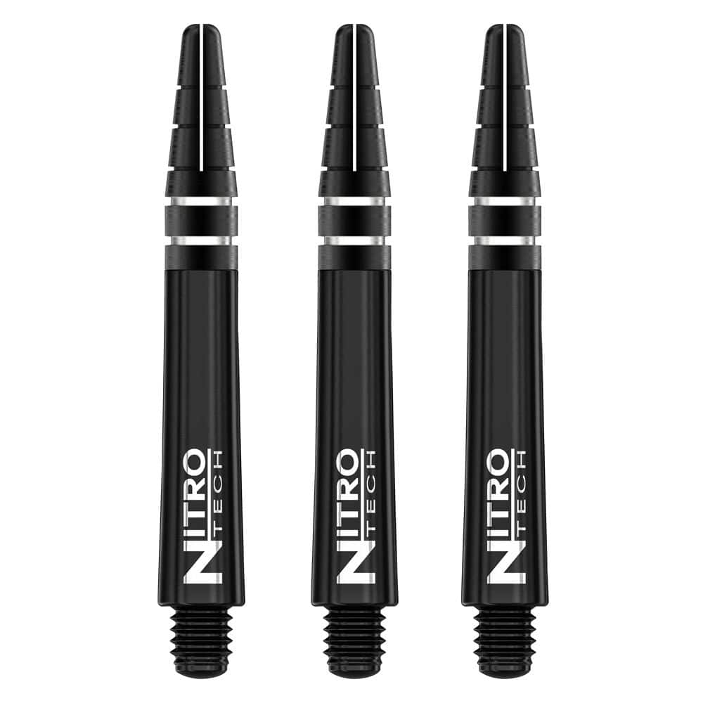 C440_Nitrotech_Short_Black_V Das Bild zeigt drei schwarze RedDragon Nitrotech Shafts. Sie sind gleichmäßig angeordnet und besitzen jeweils ein weißes "NITRO TECH"-Logo.