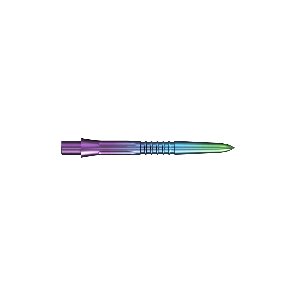 Eine bunte Steeldartspitze mit Rainbow-Finish wird dargestellt. Die Spitze ist schlank und schimmert in mehreren Farben.