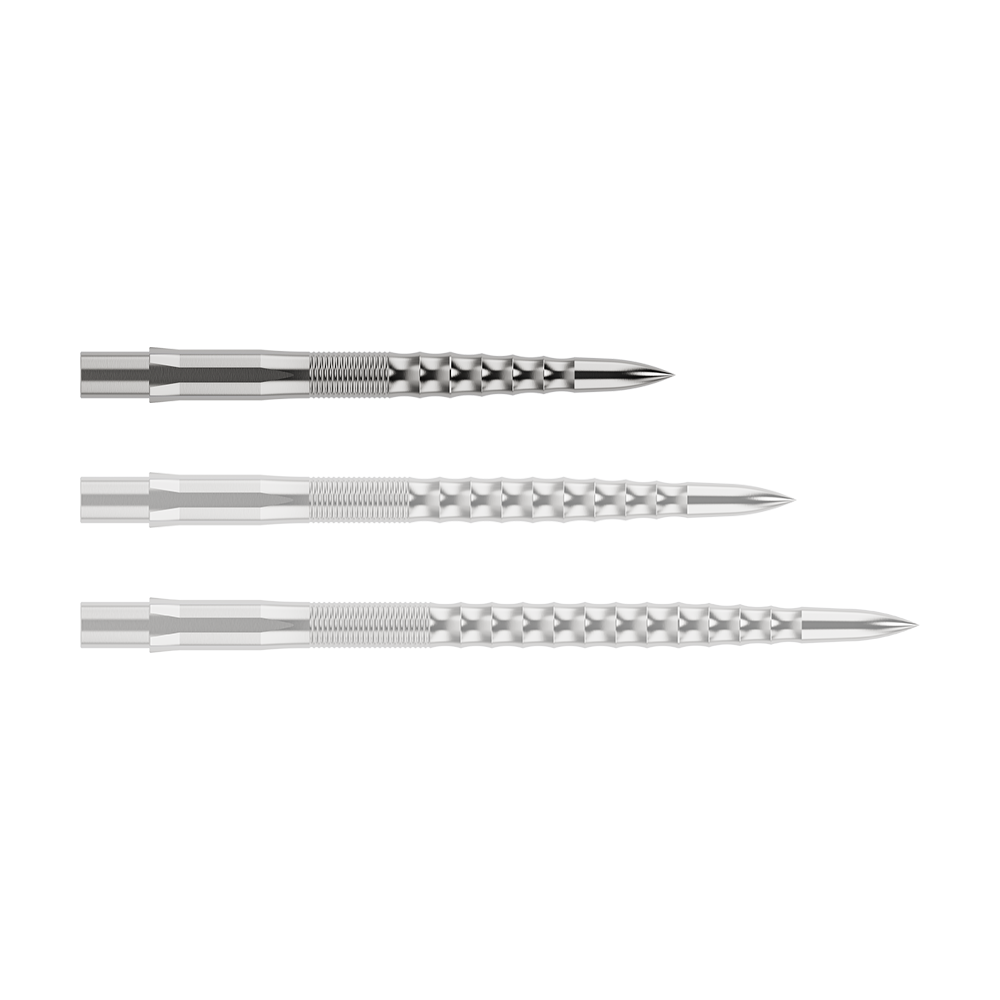 Puntas de dardos Mission Caliburn EVO - Ondulación - Plateadas Das Bild zeigt drei silberne Steeldartspitzen, die nebeneinander liegen. Sie haben eine geriffelte Struktur und laufen vorne spitz zu.