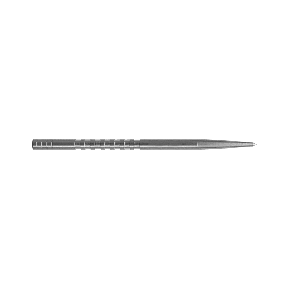 Puntas de dardo Condor Beak Point con corte Das Bild zeigt eine silberne Dartspitze mit eingearbeiteten Rillen. Sie ist lang und läuft zu einer feinen Spitze zu.