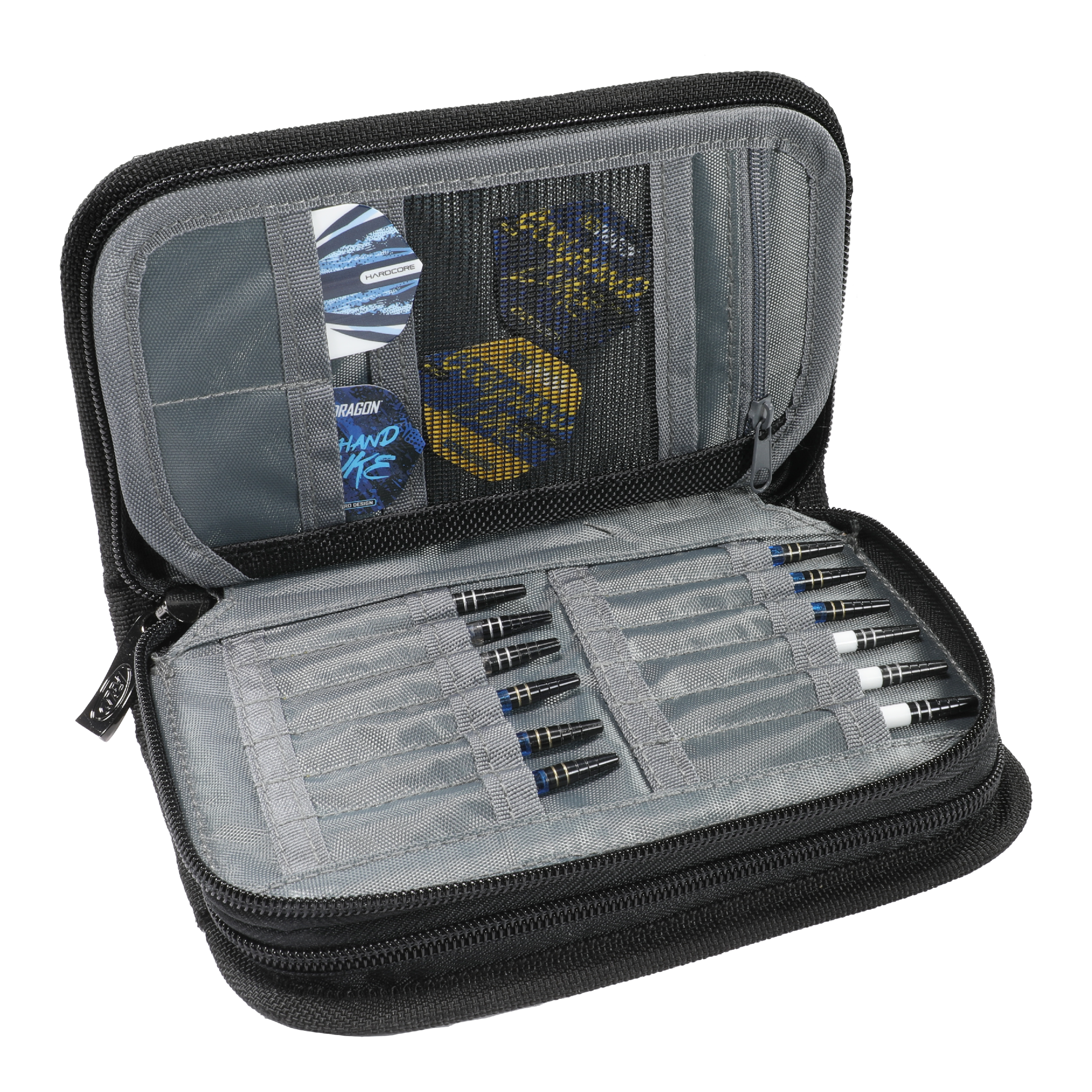 Cartera de 2 dardos Firestone, campeón mundial Luke Humphries de Red Dragon Das Bild zeigt das geöffnete Dartwallet „Red Dragon Luke Humphries World Champion Firestone 2“. Im Inneren sind mehrere Dartpfeile und Zubehör ordentlich in Fächern verstaut.