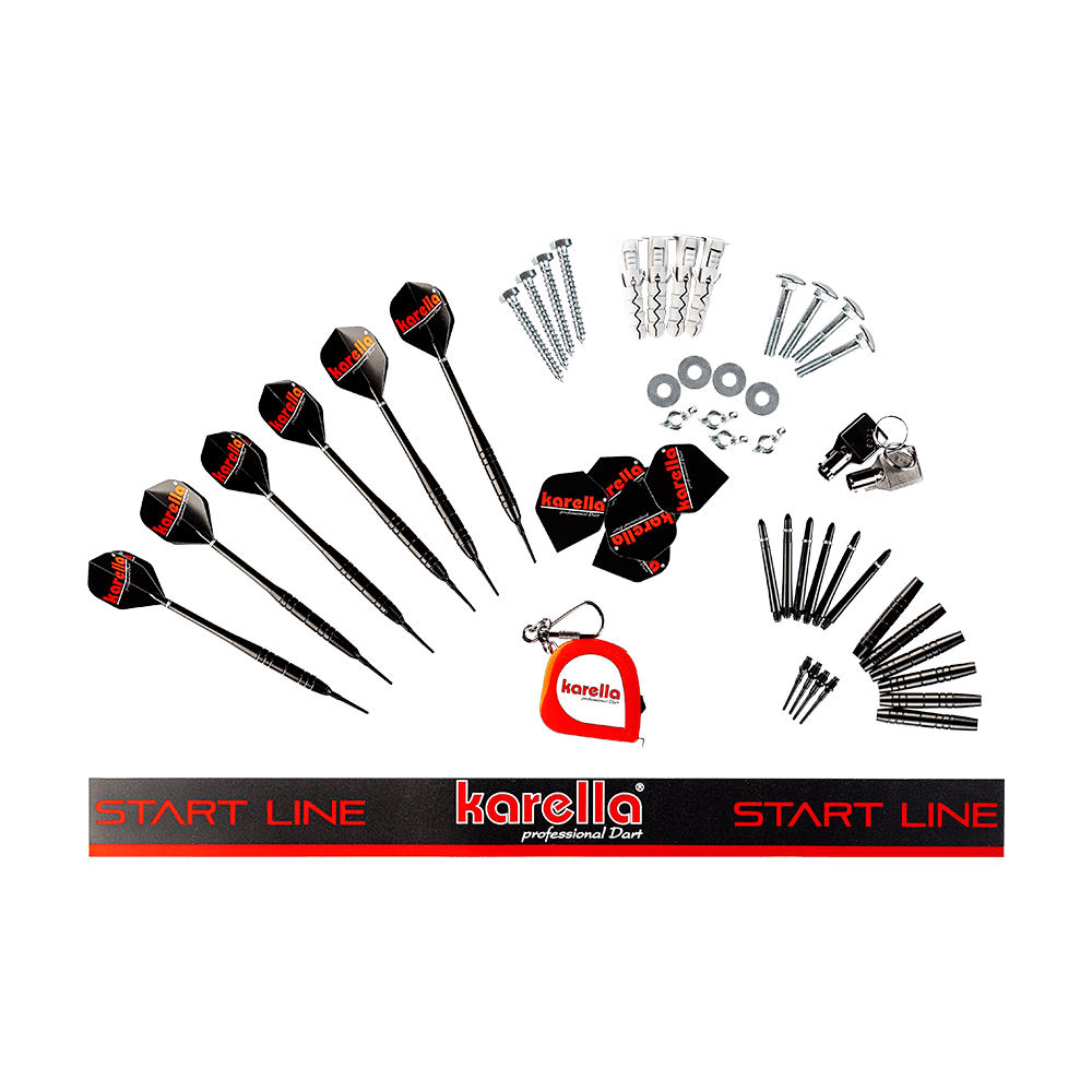 Karella_E-Master_Dartautomat_Detail_Zubeh-r Das Bild zeigt das Zubehörset für den Karella E-MASTER Dartautomaten mit Münzeinwurf. Zu sehen sind mehrere Dartpfeile, Ersatzteile, Befestigungsmaterial, Schlüssel und eine Startlinie.