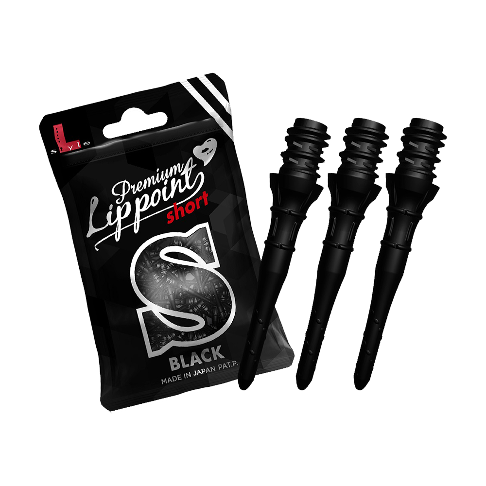 LIP39_L-Style_Premium_Lippoints_Short_Schwarz_2 Das Bild zeigt eine Packung „L-Style Premium Lippoints Short“ in Schwarz. Neben der Packung sind drei kurze, schwarze Dartspitzen abgebildet.
