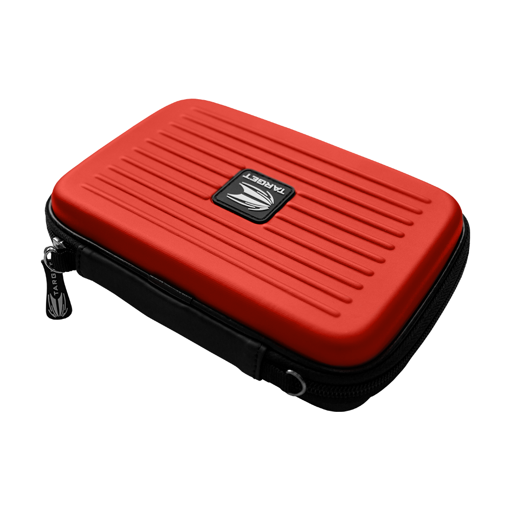 125855_Target_Takoma_XL_Dartwallet_Rot_2 Das Bild zeigt das Produkt "Target Takoma XL Dartwallet" in roter Farbe. Es hat eine harte Schale mit einem Reißverschluss und dem Target-Logo auf der Oberseite.