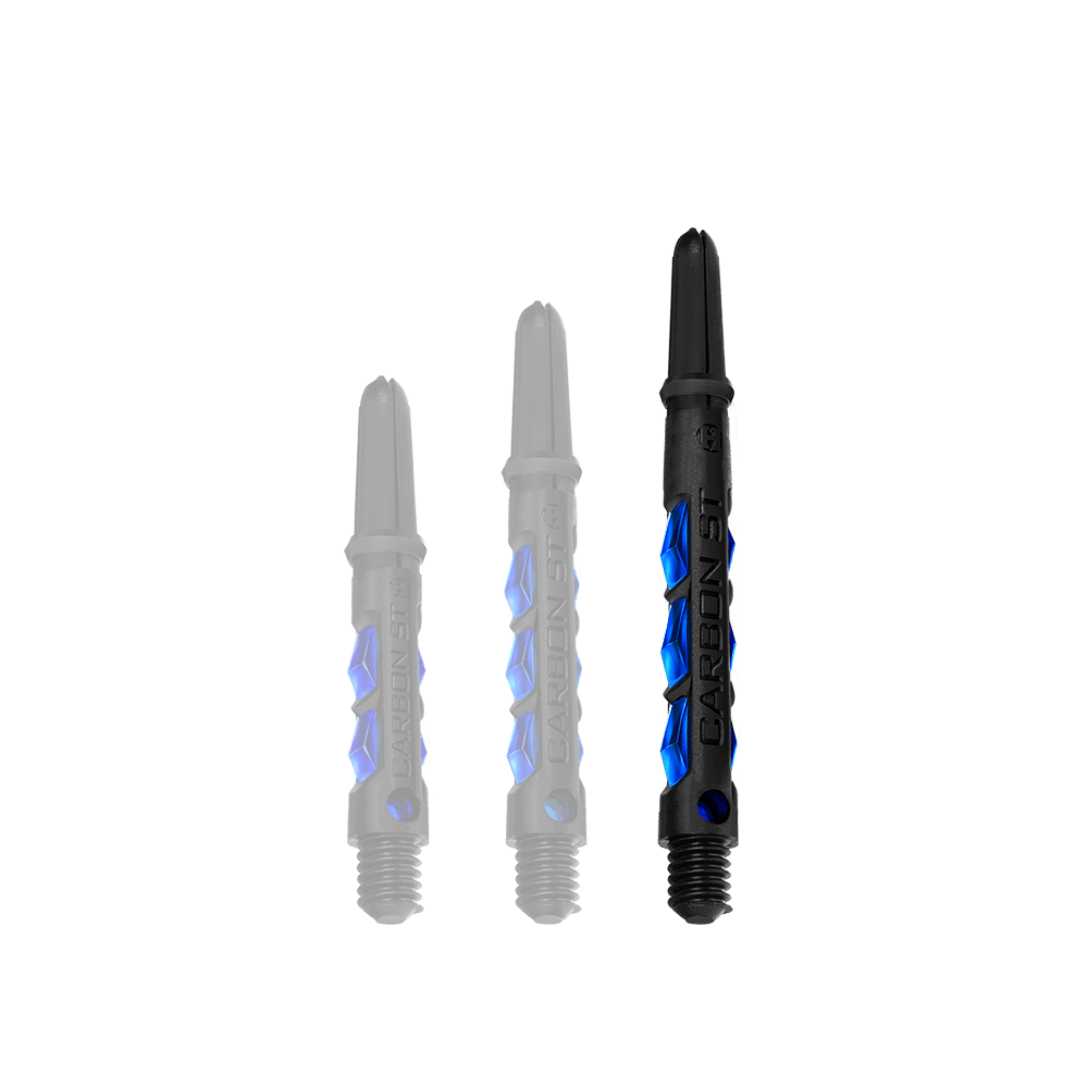 HR415_Harrows_Carbon_ST_Shafts_Blau_47mm_1 Das Bild zeigt drei schwarze Dartschäfte mit blauen Akzenten der Marke "Harrows Carbon ST Shafts - Blau". Sie sind in unterschiedlichen Längen angeordnet.