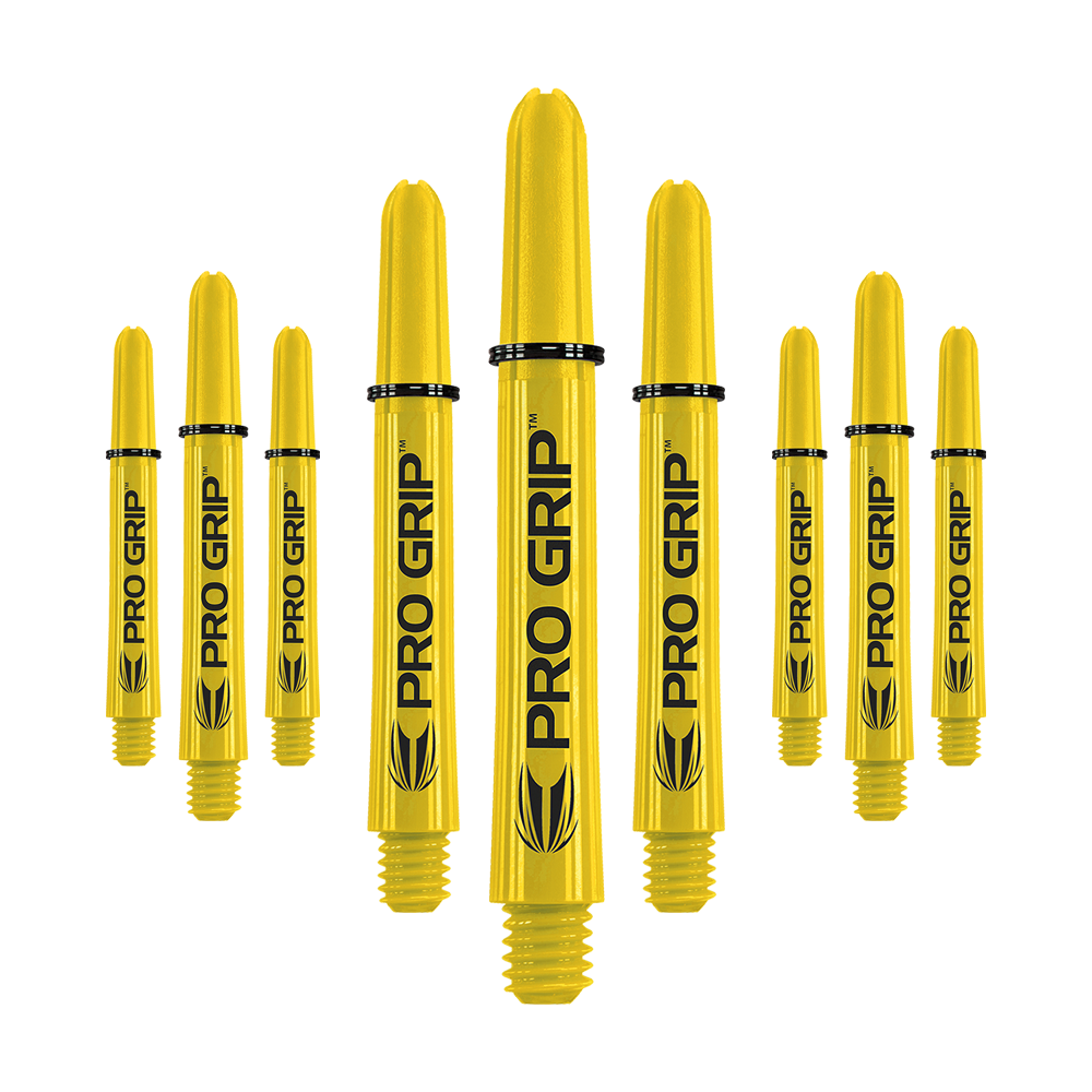 Varillas Target Pro Grip - 3 juegos - Amarillo Das Bild zeigt mehrere gelbe Dartschäfte mit der Aufschrift "PRO GRIP". Die Schäfte sind in einer Reihe angeordnet und haben ein einheitliches Design.