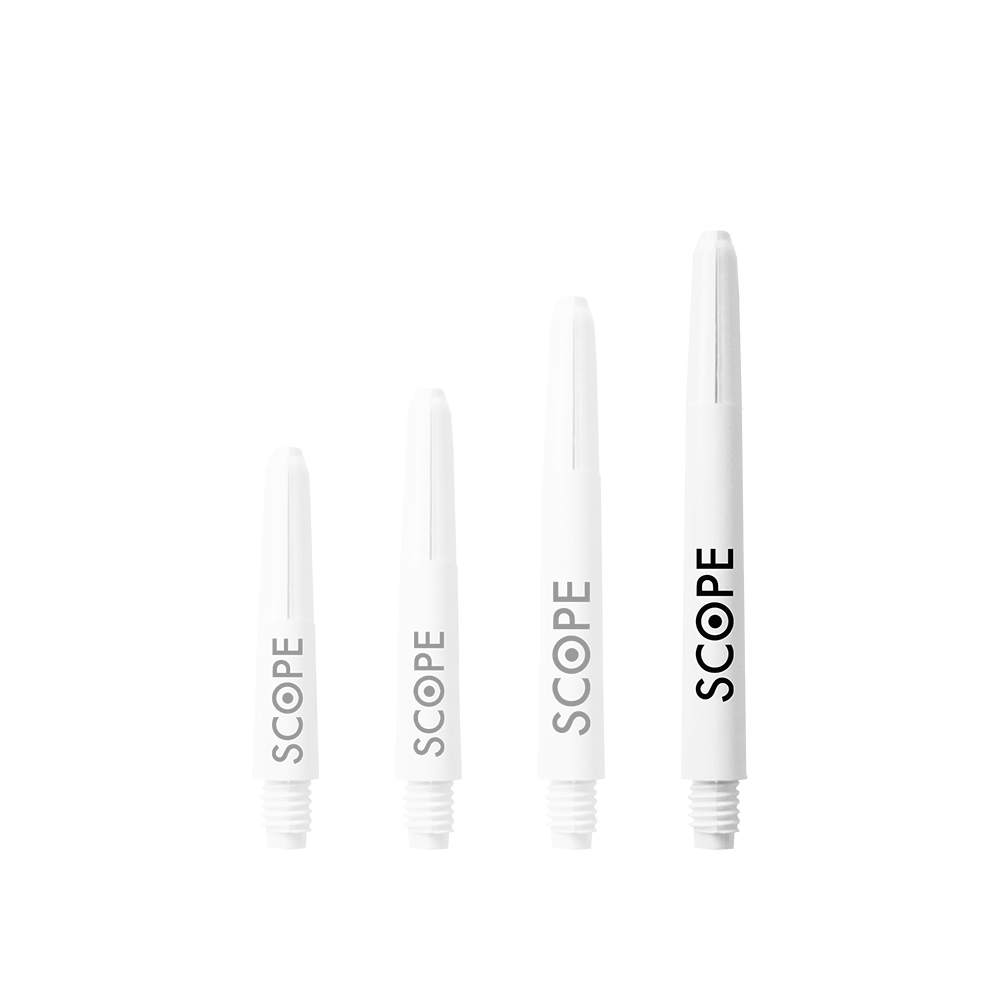 527_McDart_Scope_Nylon_Shafts_Weiss_48mm_1 Das Bild zeigt vier weiße McDart Scope Nylon Shafts in verschiedenen Längen. Auf jedem Schaft steht das Wort "SCOPE" in schwarzer Schrift.