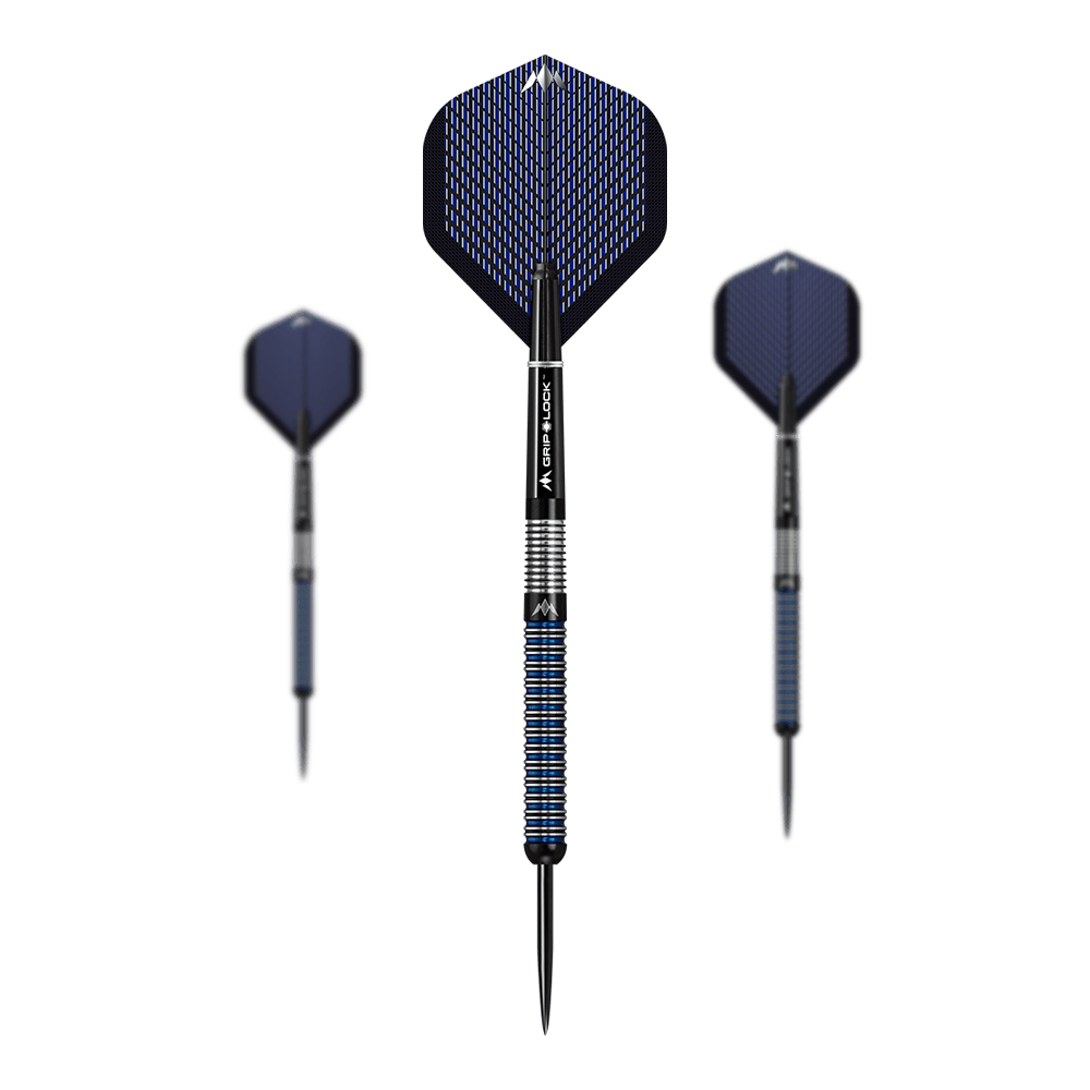 Dardos de acero Mission Nightfall Modelo 1 Das Bild zeigt drei Steeldarts des Modells "Mission Nightfall Model 1". Die Darts haben blaue Flügel und einen geriffelten, silber-blauen Schaft.