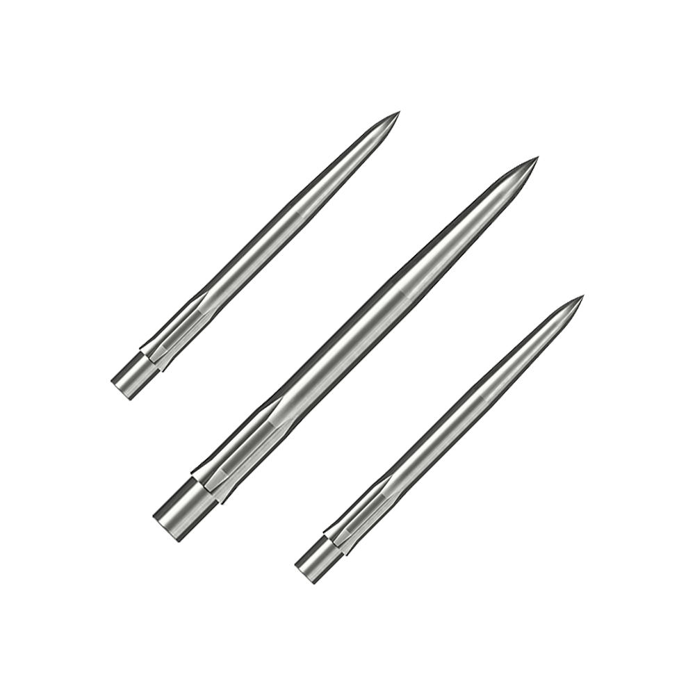 Puntas de dardos Caliburn System de acero - Lisas - Plateadas Das Bild zeigt drei silberne, glatte Steeldartspitzen. Sie liegen parallel nebeneinander auf weißem Hintergrund.