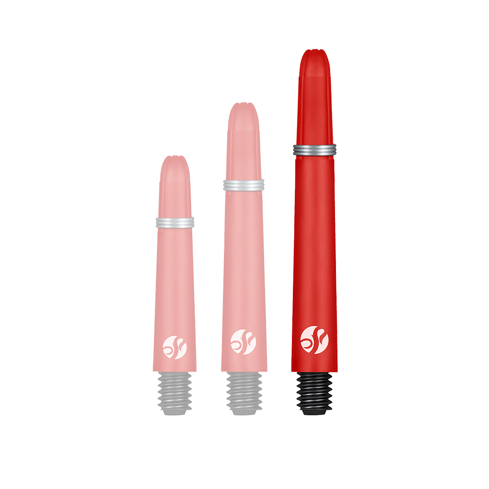 Flechas de carbono Shot Koi - Rojo Auf dem Bild sind drei rote Dartschäfte in verschiedenen Längen zu sehen. Sie haben schwarze Gewinde und einen silbernen Ring in der Mitte.