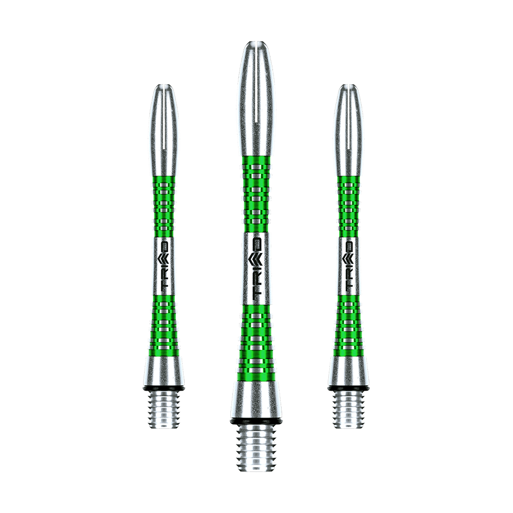 7013-403_Winmau_Triad_Aluminium_Shafts_Gr-n_41mm_1LUSPmNeAebMpS Das Bild zeigt drei grün-silberne Winmau Triad Aluminium Shafts für Dartpfeile. Die Shafts haben ein modernes, geriffeltes Design mit der Aufschrift "Triad".