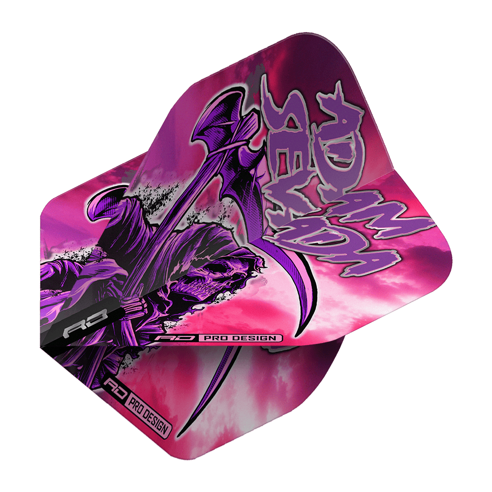 Vuelos estándar Red Dragon Hardcore Adam Sevada Premium No2 Dieses Bild zeigt die Red Dragon Hardcore Adam Sevada Premium No2 Standard Flights. Die Flights sind in auffälligem Pink und Lila gestaltet und zeigen einen düsteren Sensenmann mit der Aufschrift „Adam Sevada“.