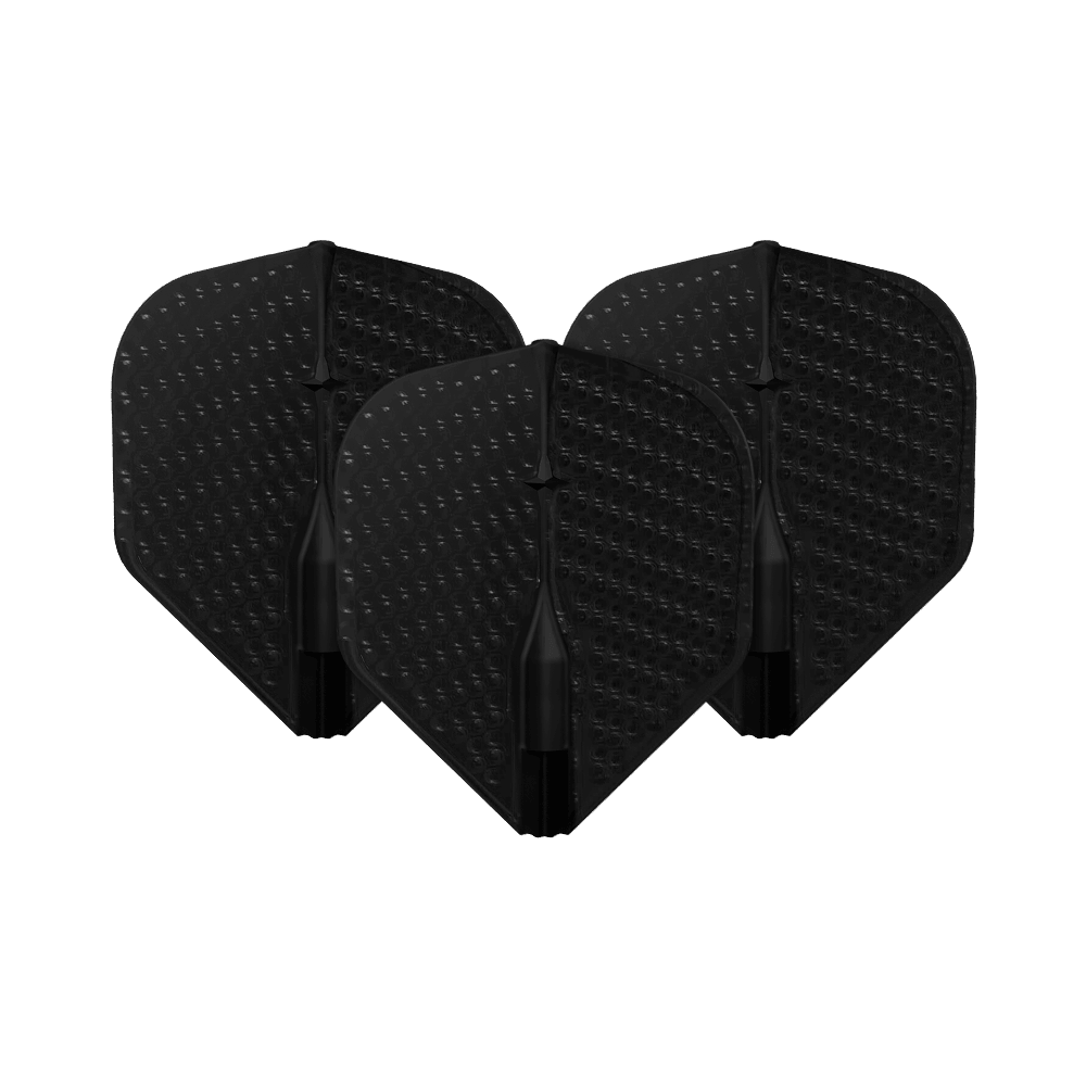 Auf dem Bild sind drei schwarze Dart-Flights mit Dimple-Oberfläche zu sehen. Sie stehen nebeneinander und sind identisch geformt.