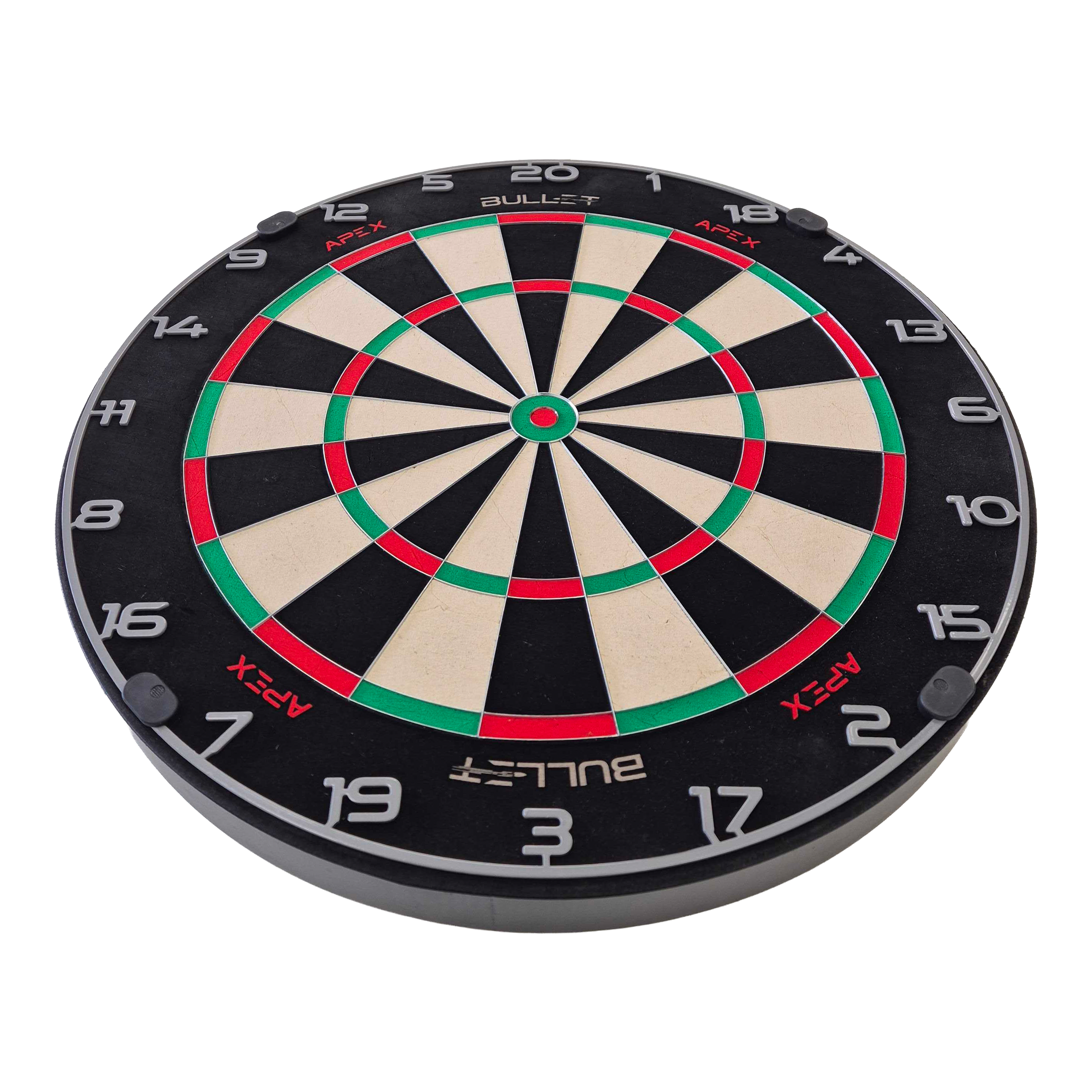 Diana de acero Bullet Apex Bullet Apex Steeldartboard hängt an der Wand. Es ist eine Zielscheibe für Steeldarts.