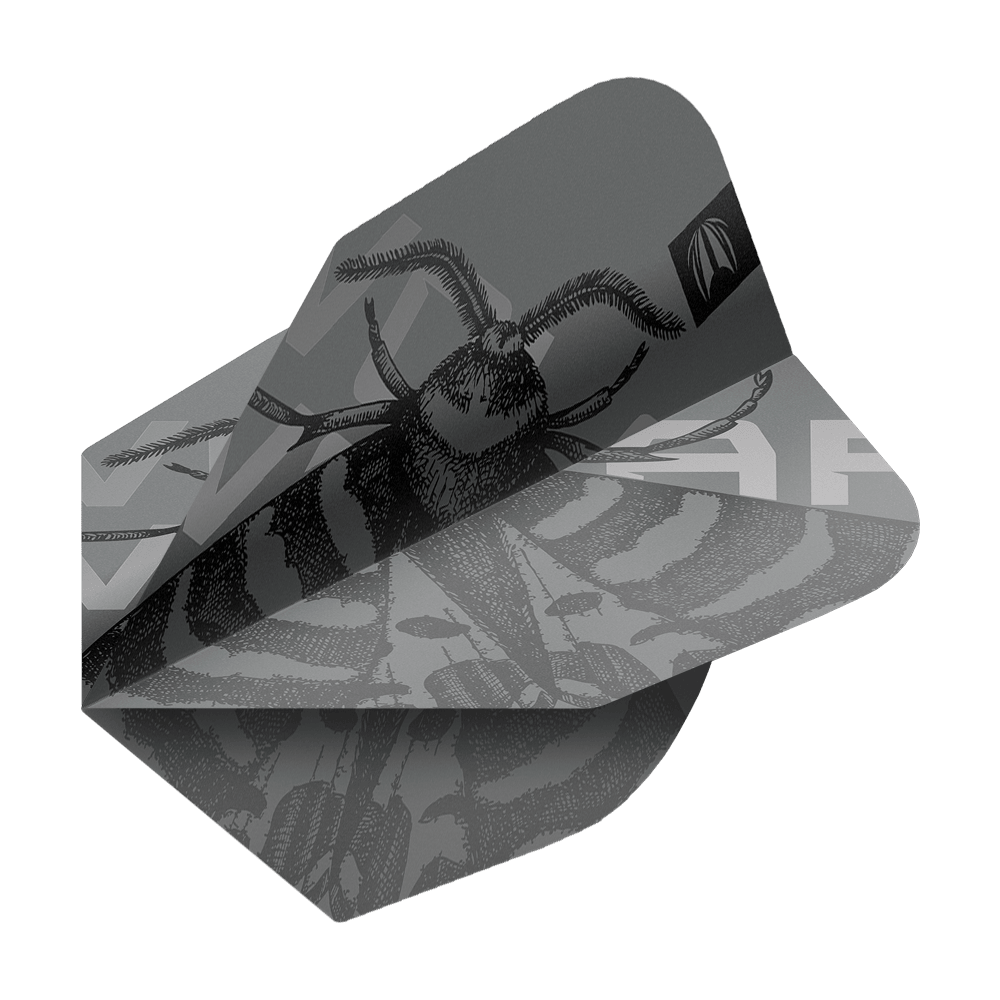Plumas Target Pro Ultra Volar No6 - 3 juegos Das Bild zeigt ein Dartflight mit einem schwarz-grauen Design und einer Abbildung eines Insekts. Es handelt sich um das Produkt "Target Pro Ultra Volar No6 Flights - 3 Sets".