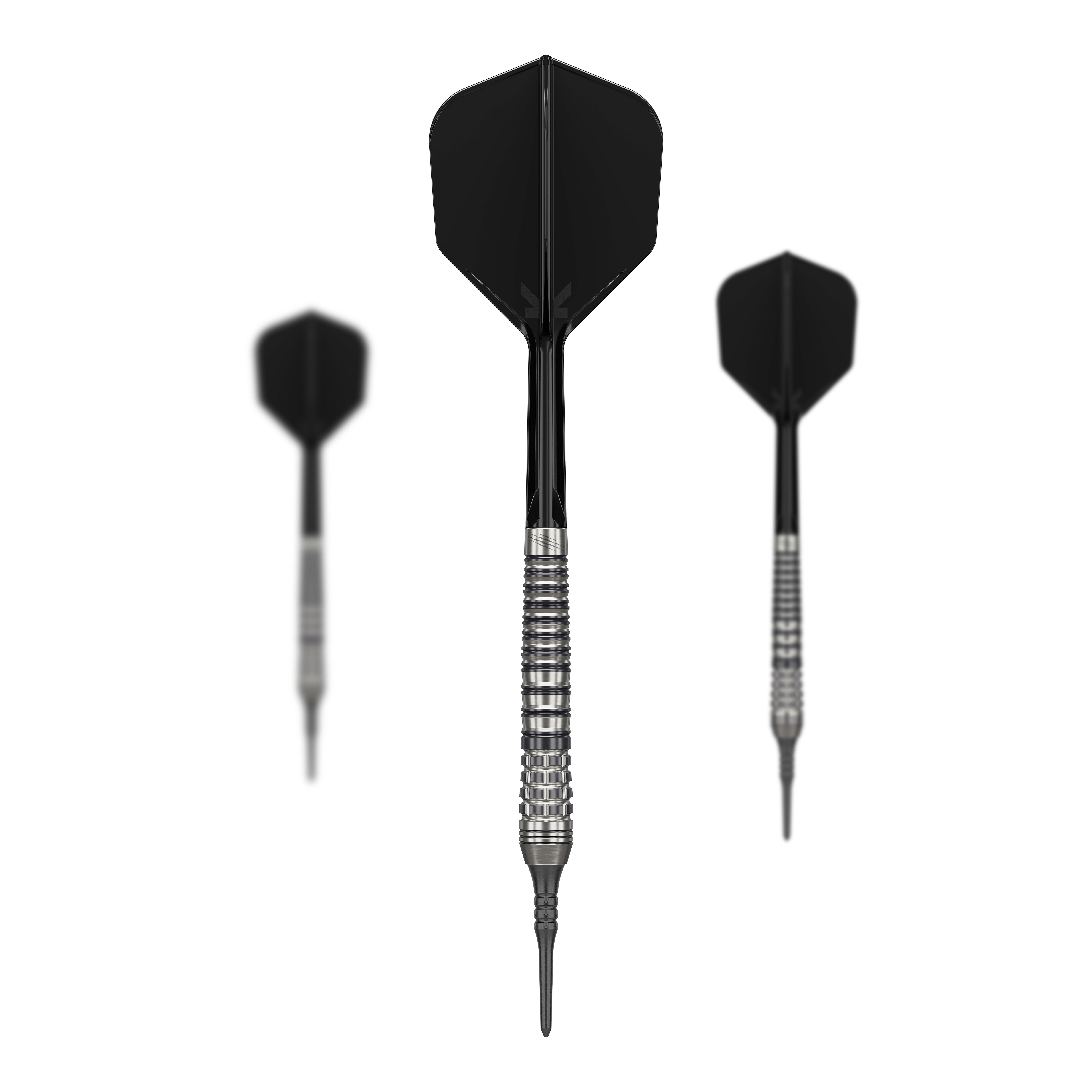 Dardos blandos Target Japan Black Marque Renegade 4 - 19 g Das Bild zeigt drei schwarze Softdarts mit silbernem Griff. Es handelt sich um das Produkt "Target Japan Black Marque Renegade 4 Softdarts - 19g".