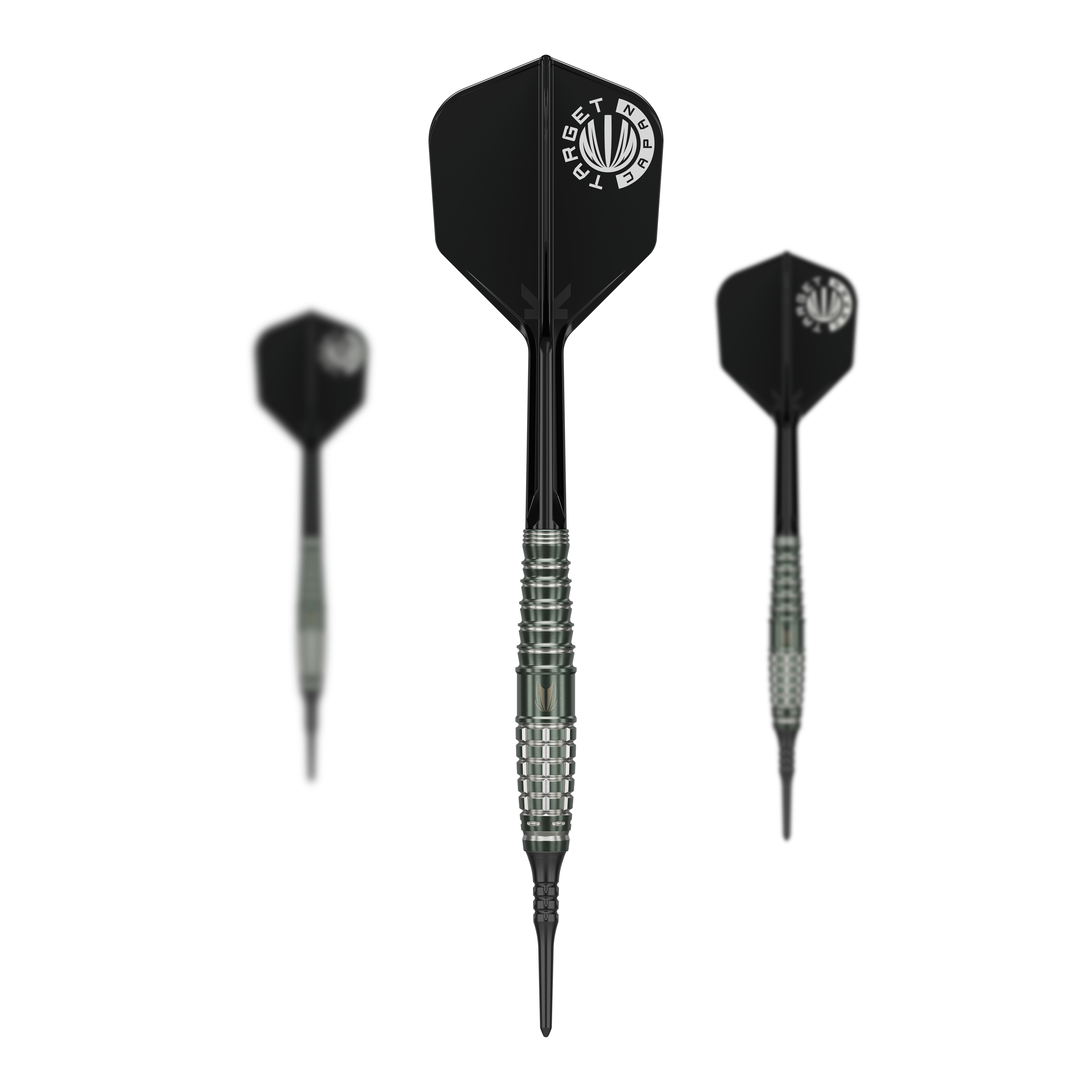 Dardos blandos Target Japan Akito Yamagata Scream GEN1 - 19 g Das Bild zeigt drei Softdarts mit schwarzem Flight und silbernem Griffbereich. Auf dem mittleren Dart steht "TARGET JAPAN" geschrieben.