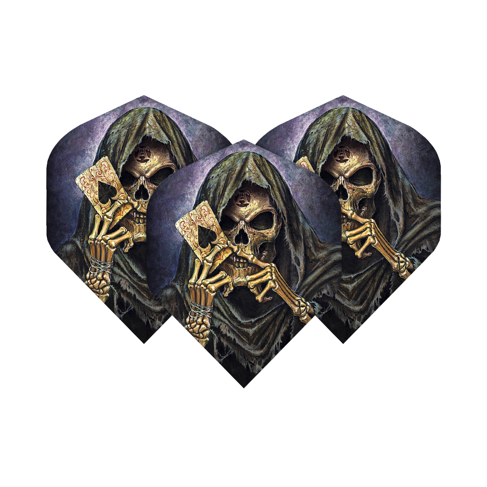 ALC2_Alchemy_Reapers_Ace_Standard_Flights_1WexXGWWG8jDhd Das Bild zeigt drei Dart-Flights mit dem Motiv eines Skeletts in einer Kapuze, das eine Spielkarte mit einem Pik-Ass hält. Die Flights haben einen düsteren, künstlerischen Stil und sind Teil der "Alchemy Reapers Ace No2 Standard Flights" Serie.