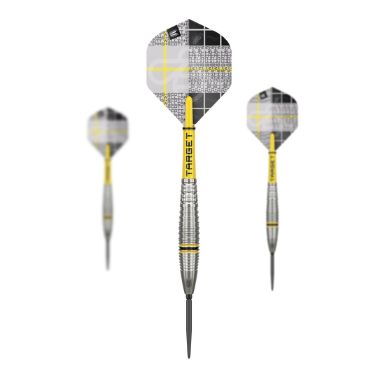 Dardos de acero Target Scott Williams GEN2 Swiss Point Das Bild zeigt drei Target Scott Williams GEN2 Swiss Point Steeldarts mit silbernen Spitzen und gelben Akzenten. Die Flights haben ein auffälliges, gemustertes Design in Schwarz, Weiß und Gelb.