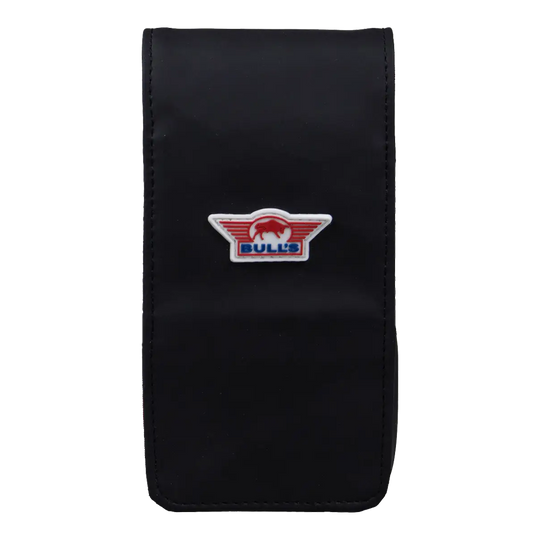 Estuche blando Bulls NL Spacecase negro-rojo Das Bild zeigt das Bulls NL Spacecase Softcase in Schwarz-Rot. Das Softcase dient zur Aufbewahrung von Darts und Zubehör.