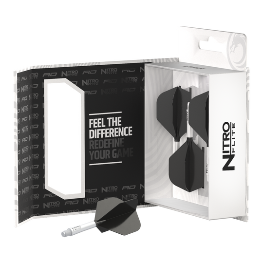Red Dragon Nitroflite - Eje blanco, plumas negras nº 2 Das Bild zeigt die Verpackung des Produkts "Red Dragon Nitroflite - White Shaft Black No2 Flights". Im Inneren sind mehrere weiße Dartschäfte mit schwarzen Flights zu sehen.