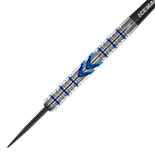 Dardos de acero Red Dragon Gerwyn Price Iceman Midnight Edition Das Bild zeigt einen Steeldart mit silberner Oberfläche und blauen Akzenten. In der Mitte befindet sich ein markantes blaues Muster in Pfeilform.