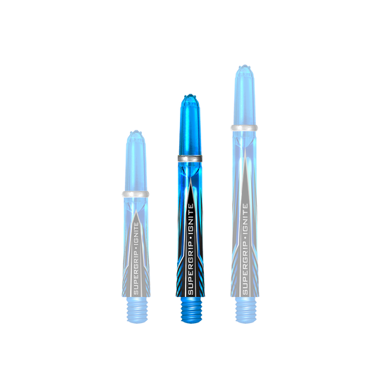 HR387_Harrows_Supergrip_Ignite_Shafts_Aqua_40mm_1 Das Bild zeigt drei blaue Harrows Supergrip Ignite Shafts in der Farbe Aqua, die nebeneinander stehen. Die Shafts sind unterschiedlich lang und haben ein modernes Design mit schwarzen und weißen Akzenten.