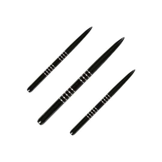 57742_Bulls_GP1_Steeldartspitzen_Schwarz_38mm_1 Das Bild zeigt drei schwarze Steeldartspitzen des Produkts "Bulls GP1". Sie sind schlank geformt und haben silberne Rillen zur besseren Griffigkeit.