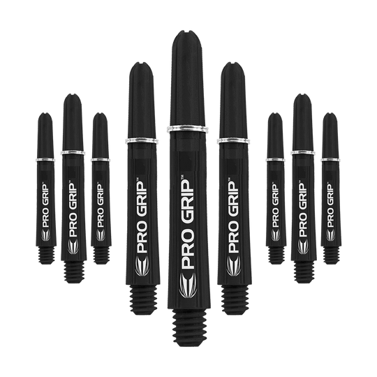 Varillas Target Pro Grip - 3 juegos - Color negro Das Bild zeigt neun schwarze Pro Grip Shafts für Dartpfeile in drei unterschiedlichen Längen. Die Shafts sind mit dem weißen Schriftzug "PRO GRIP" und einem Blatt-Symbol bedruckt.