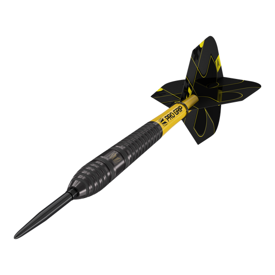 Dardos de acero Target Bolide Void 03 Swiss Point Das Bild zeigt einen Target Bolide Void 03 Swiss Point Steeldart. Der Dart ist schwarz mit gelben Akzenten und hat den Schriftzug "Pro Grip" auf dem Schaft.