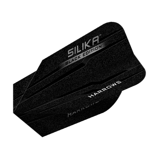 Plumas delgadas Harrows Silika Black Edition Das Bild zeigt die Harrows Silika Black-Edition Slim Flights. Sie sind schlank, schwarz und haben silberne Schriftzüge mit den Wörtern "Silika", "Black Edition" und "Harrows".