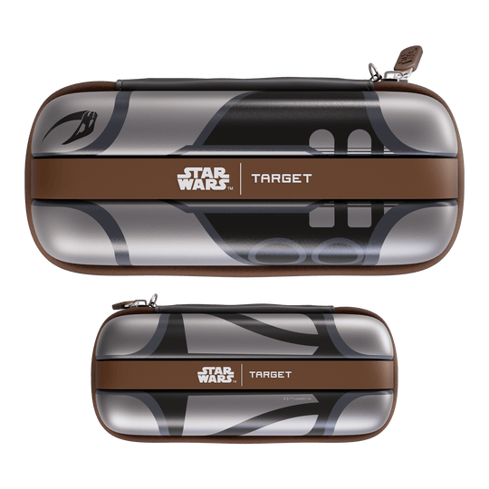 Estuche para dardos Star Wars Boa de Target - Mandalorian Das Bild zeigt das Target Star Wars Boa Dartcase - Mandalorian. Es handelt sich um ein Dart-Etui mit Mandalorian-Motiv aus der Star Wars Kollektion.