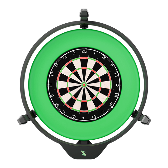 Sistema de puntuación automática electrónica Scolia Home 2 con anillo de iluminación 2026 Das Bild zeigt das Produkt "Scolia Home 2 Electronic Score System mit Beleuchtungsring". In der Mitte befindet sich eine Dartscheibe, die von einem grünen Leuchtring umgeben ist.