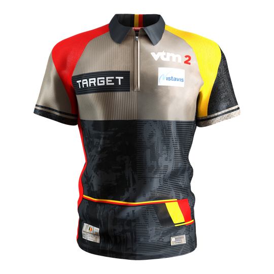 Camiseta dardos Target Coolplay Dimitri Van Den Bergh 2025 Das Bild zeigt das "Target Coolplay Dimitri Van Den Bergh 2025 Dartshirt". Das Shirt ist bunt gestaltet mit den Farben Schwarz, Rot, Gelb und Beige und trägt mehrere Sponsorenlogos.
