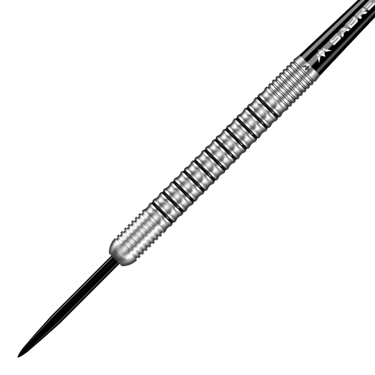 Misión Dominik Grüllich Steeldarts Dieses Bild zeigt einen Mission Dominik Grüllich Steeldart mit einem Gewicht von 23,5 Gramm. Der Dart ist aus silberfarbenem Metall und hat ein geriffeltes Griffstück.