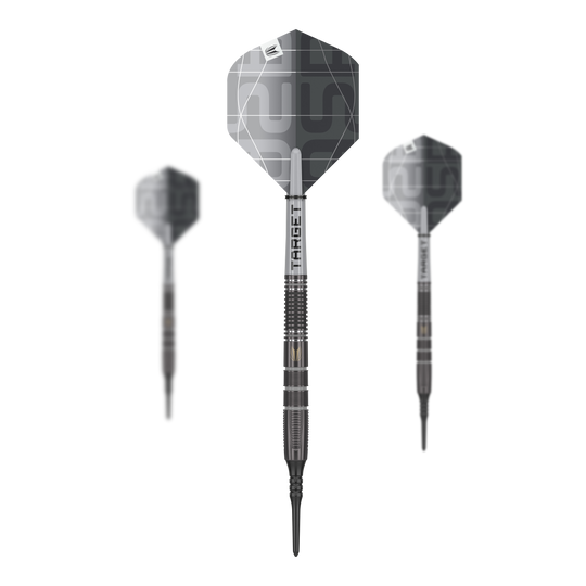 Dardos blandos Target Nathan Aspinall X Echo - 18 g Das Bild zeigt drei Target Nathan Aspinall X Echo Softdarts mit einem Gewicht von 18g. Die Darts haben ein modernes, silbergraues Design und sind deutlich mit dem Markennamen "TARGET" beschriftet.