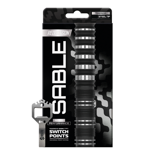 Hier sieht man die Red Dragon Sable Torpedo Switch Point Steeldarts einzeln dargestellt. Die Oberfläche und das Material der Darts sind gut zu erkennen.