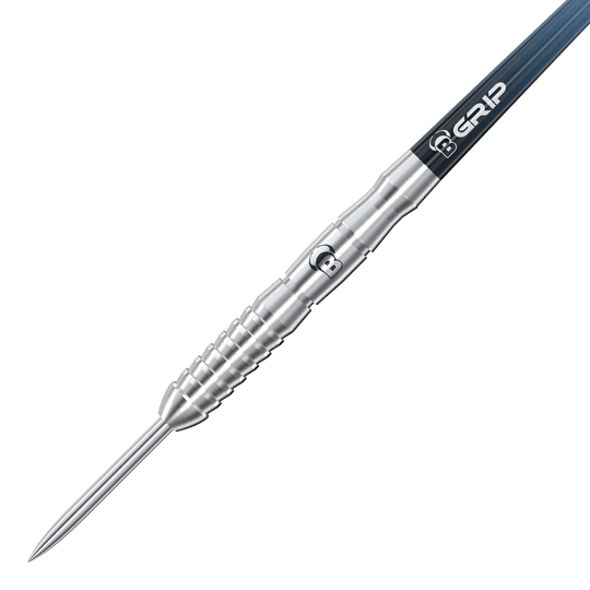 Dardos de acero Bulls Stone S3 Auf dem Bild ist ein silberner Steeldart mit dem Namen "Bulls Stone S3 Steeldarts" zu sehen. Der Dart hat ein markantes Rillen-Design und einen spitzen Metallkopf.