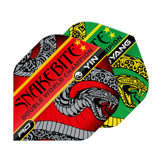 Vuelos estándar Red Dragon Peter Wright Snakebite Red Green Yin Yang Auf dem Bild sind zwei bunte Dart-Flights mit Schlangenmotiven zu sehen. Die Flights tragen die Aufschrift "Snakebite Double World Champion" und haben die Farben Rot und Grün.