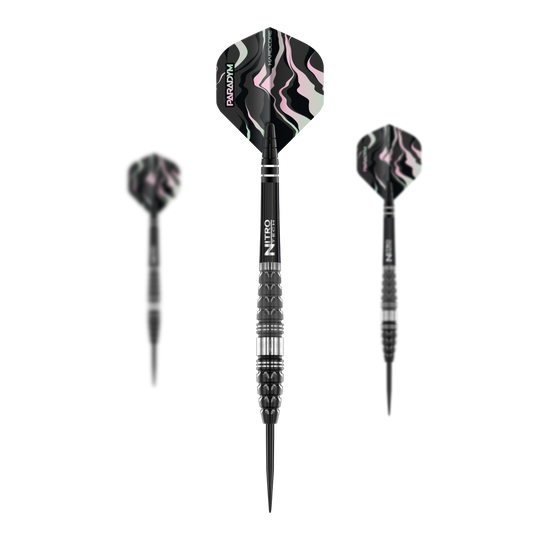 Dardos de acero Red Dragon Paradym Torpedo Auf dem Bild sind drei Red Dragon Paradym Torpedo Steeldarts zu sehen. Die Darts haben ein schwarzes Design mit silbernen und bunten Akzenten an den Flights.